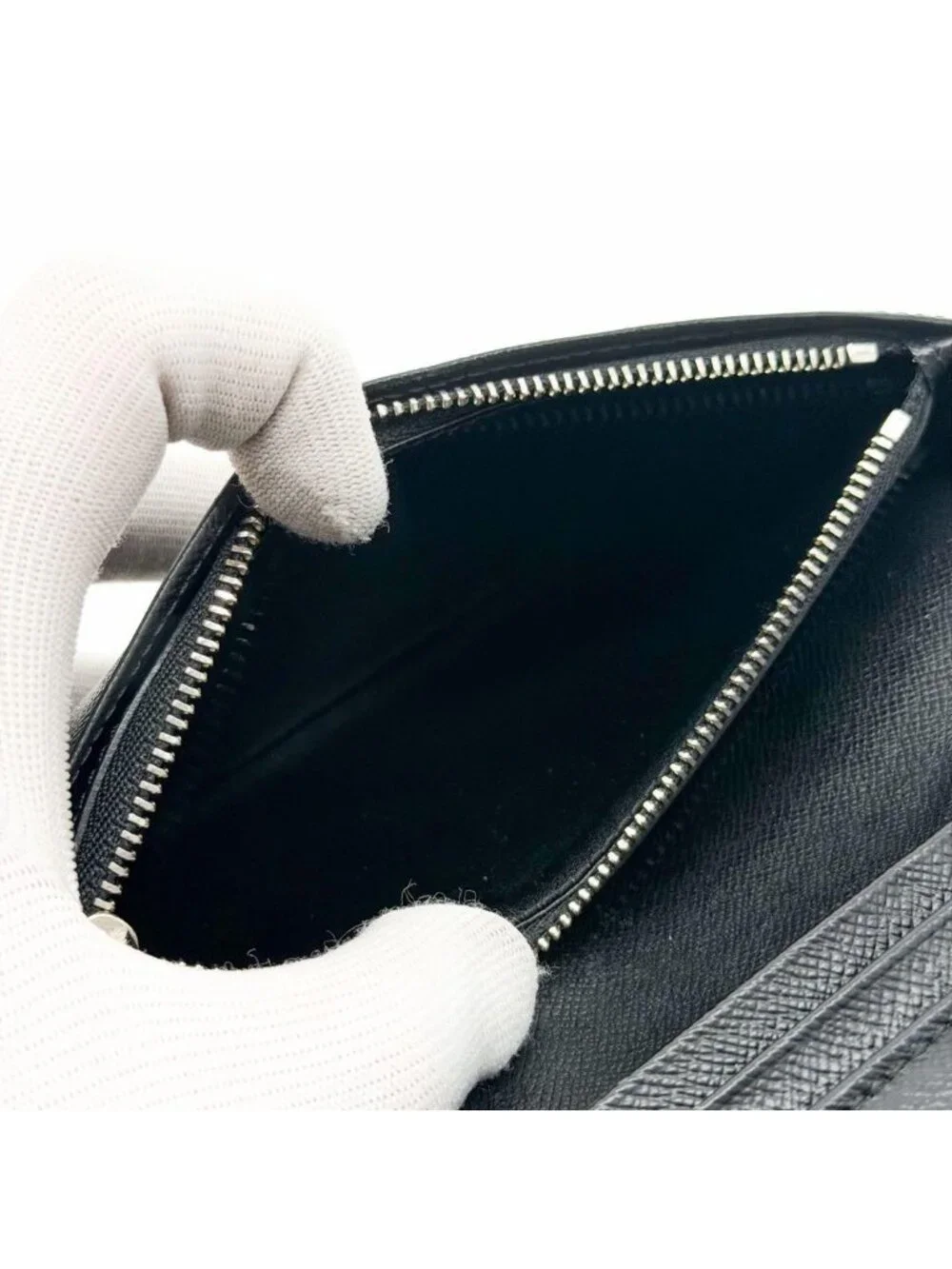 Louis Vuitton brand louis